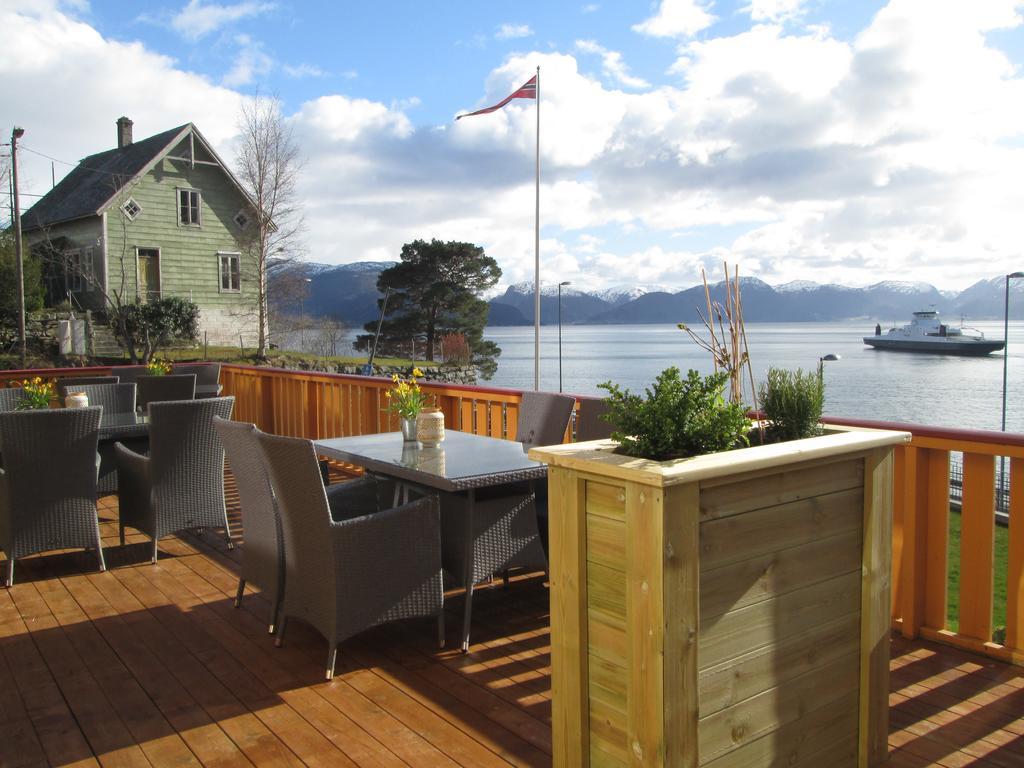 Lavik Fjord Hotel&Apartments Eksteriør billede